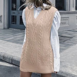 Oversized knitted sweater